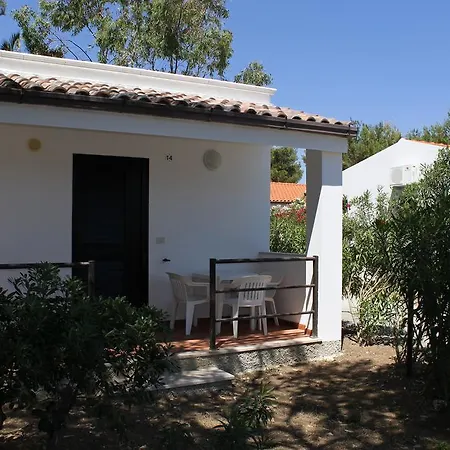 Parco vacanze Villaggio Turistico Scialmarino 2*